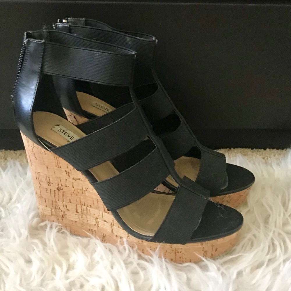 Black Steve Madden wedges